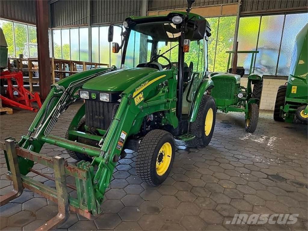John Deere 3320 Traktorok