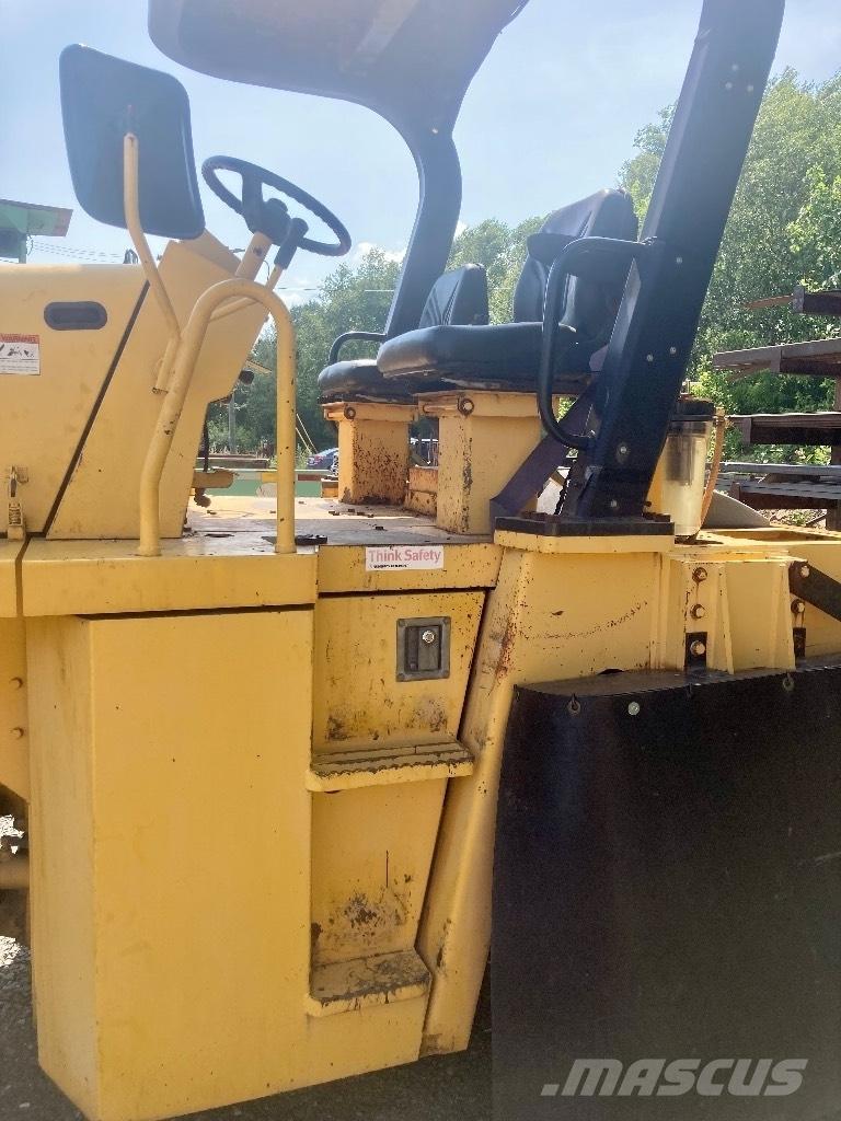 Sakai GW 750-2 Aszfalt terítõ gépek