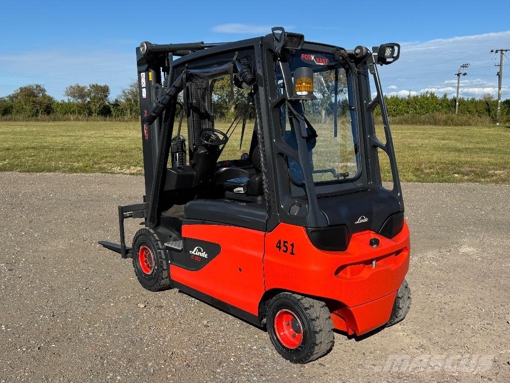 Linde E 30 Elektromos targoncák