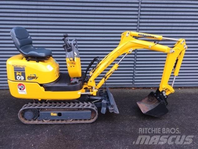Komatsu PC 9 Mini kotrók < 7t