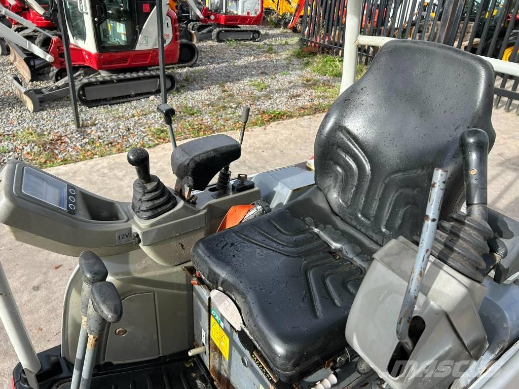 Takeuchi TB 216 Mini kotrók < 7t