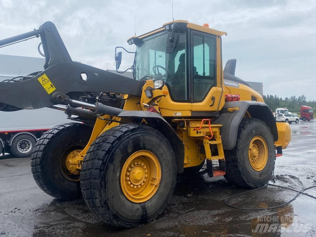 Volvo L 90 H Gumikerekes homlokrakodók