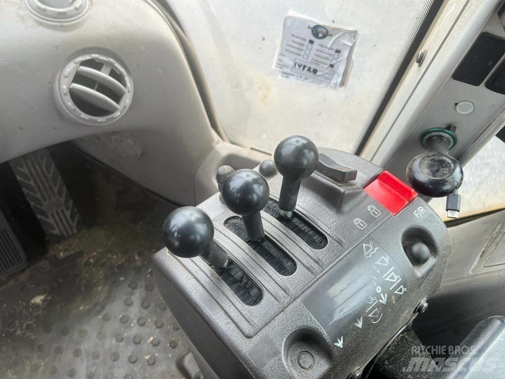Volvo L 90 H Gumikerekes homlokrakodók