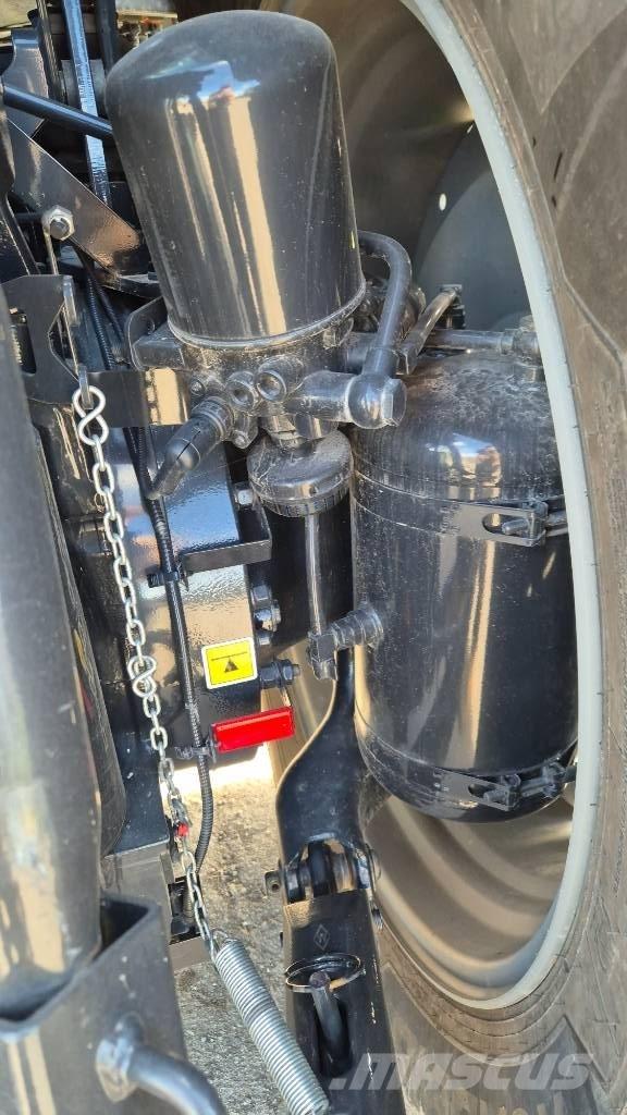 Deutz-Fahr 7250 TTV Traktorok