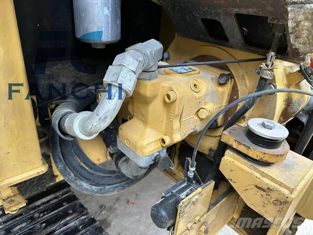 CAT 305.5E2 Mini kotrók < 7t