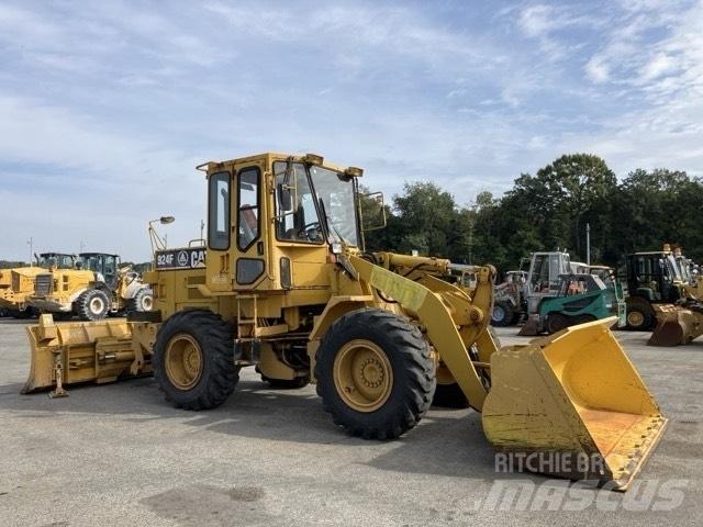 CAT 924 F Gumikerekes homlokrakodók