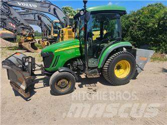 John Deere 3720 Traktorok
