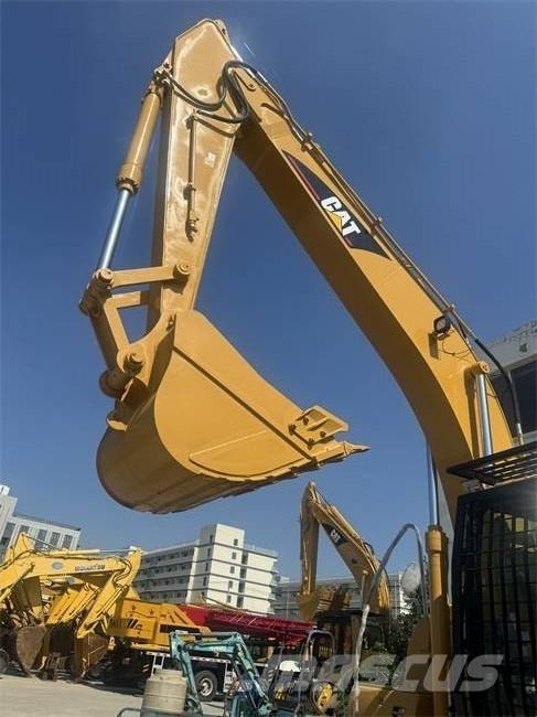 CAT 320 C L Lánctalpas kotrók