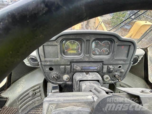 CAT 962H Gumikerekes homlokrakodók
