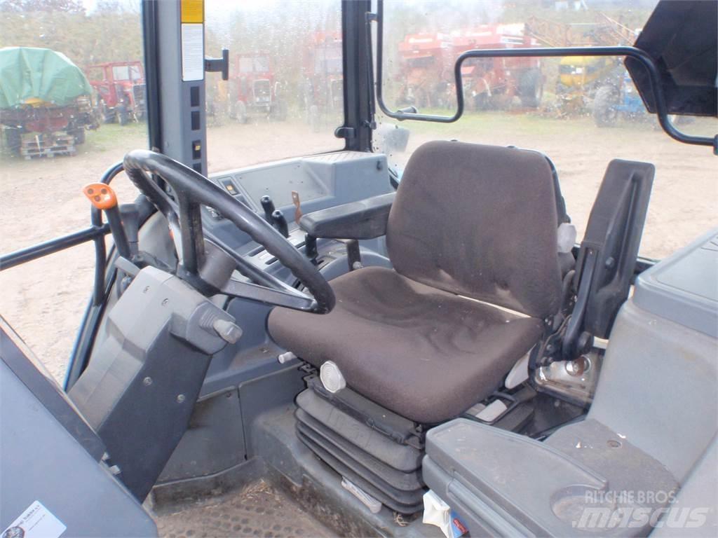 New Holland 6640 Traktorok