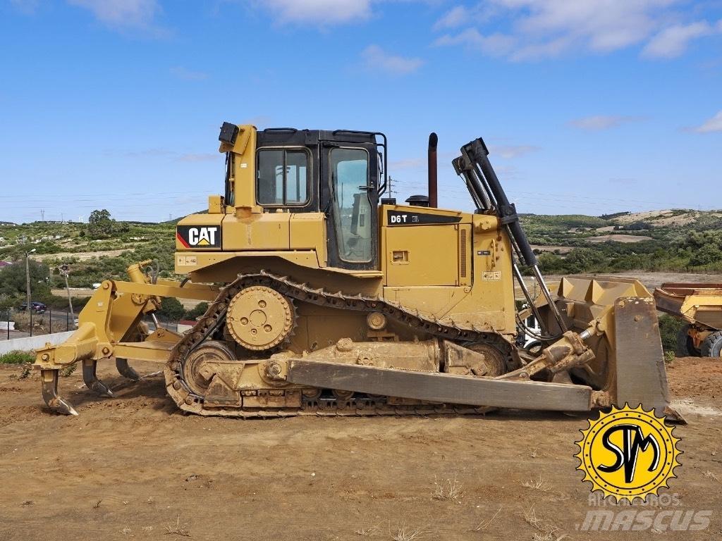 CAT D 6 T XL lánctalpas dózerek