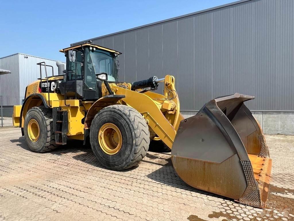 CAT 972M XE Gumikerekes homlokrakodók