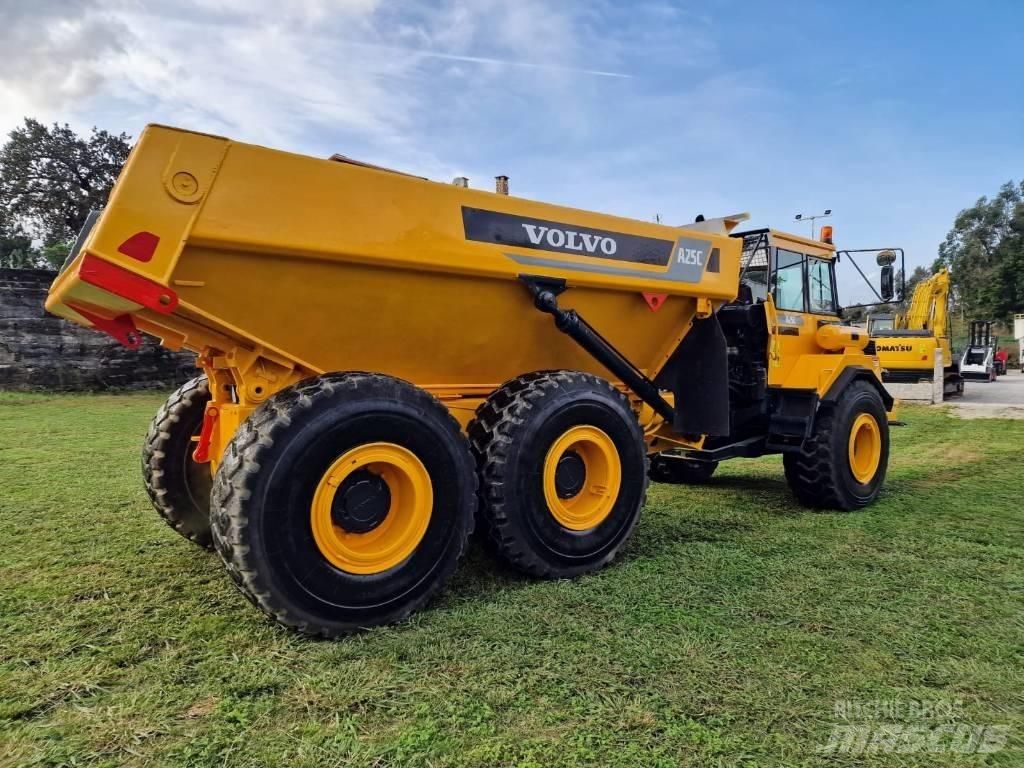 Volvo A 25 C Csuklósdömperek