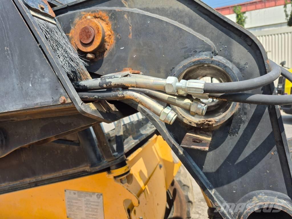 JCB 520 Teleszkópos rakodók