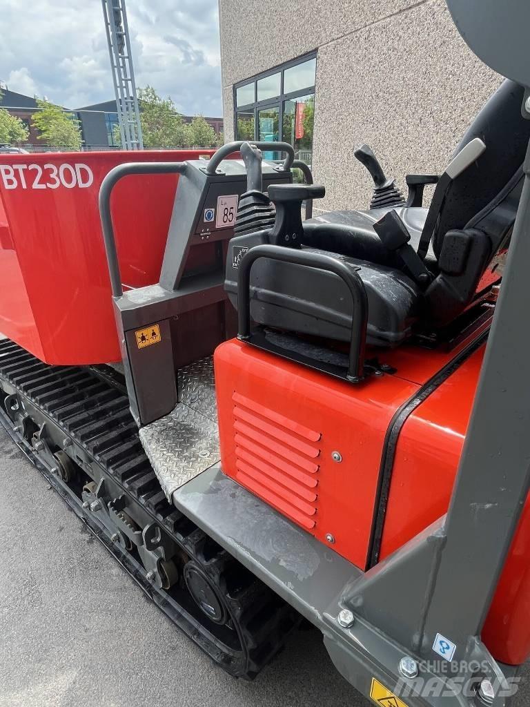 B-Track BT230D Lánctalpas dömperek