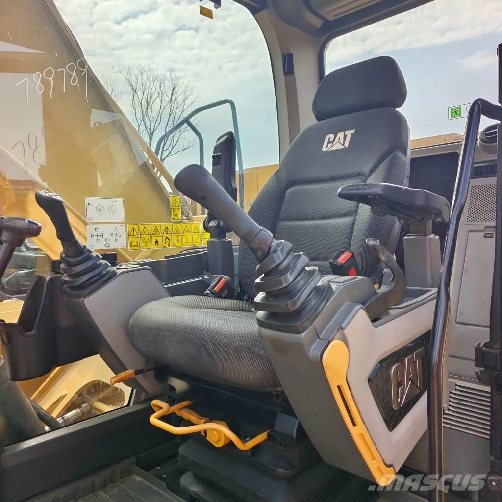 CAT 320  GC Lánctalpas kotrók