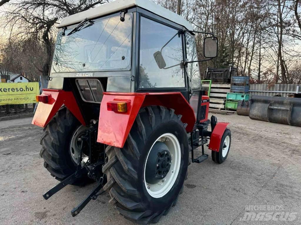 Zetor 7711 Traktorok
