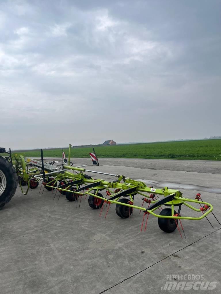CLAAS Volto 1100 Rendkészítő