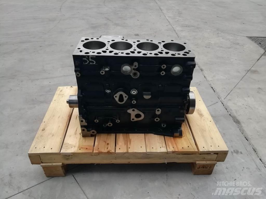 Iveco F4BE0454B Motorok