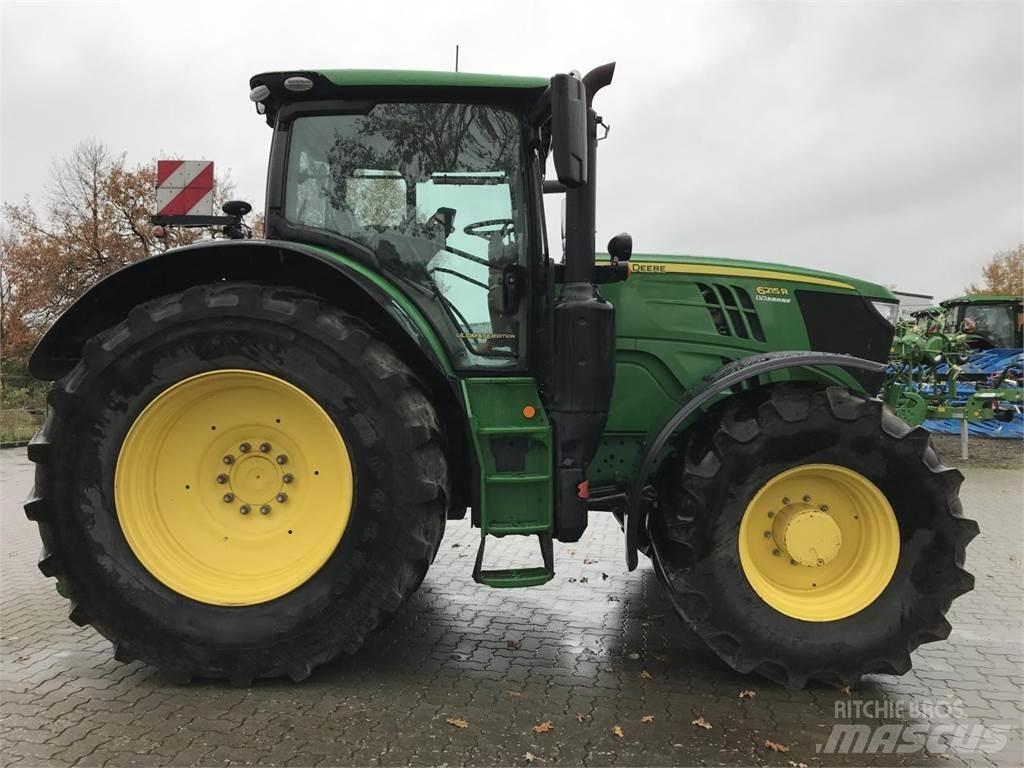 John Deere 6215R Traktorok