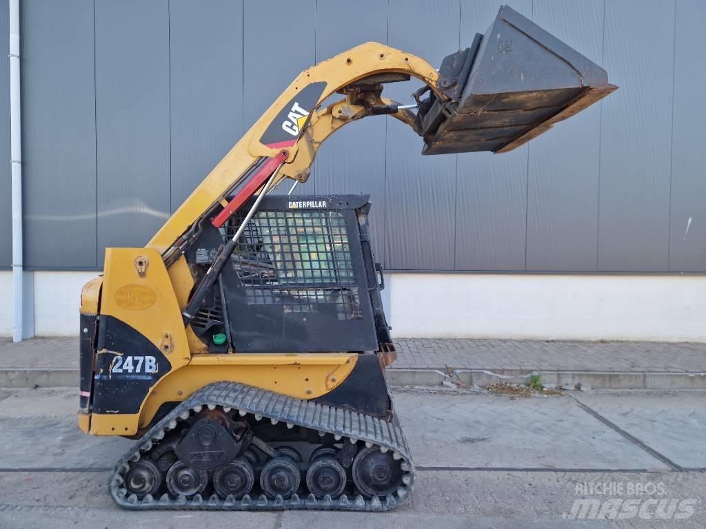 CAT 247 B Kompaktrakodók