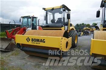Bomag BW 213 DH-5 Talajtömörítő gépek