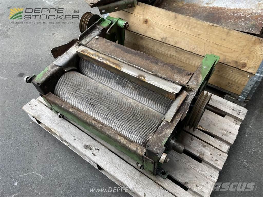 John Deere 6810 Szecskázók