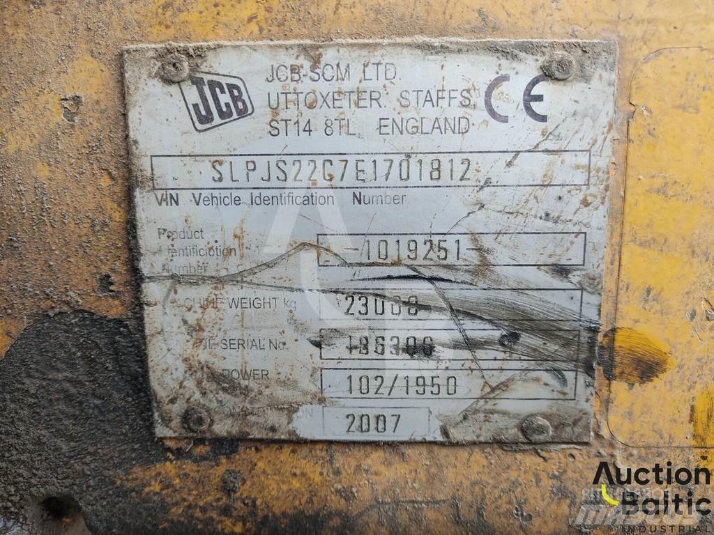 JCB JS 220 LC Lánctalpas kotrók