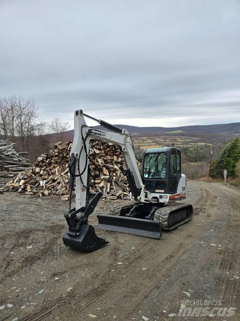 Bobcat 337 G Mini kotrók < 7t