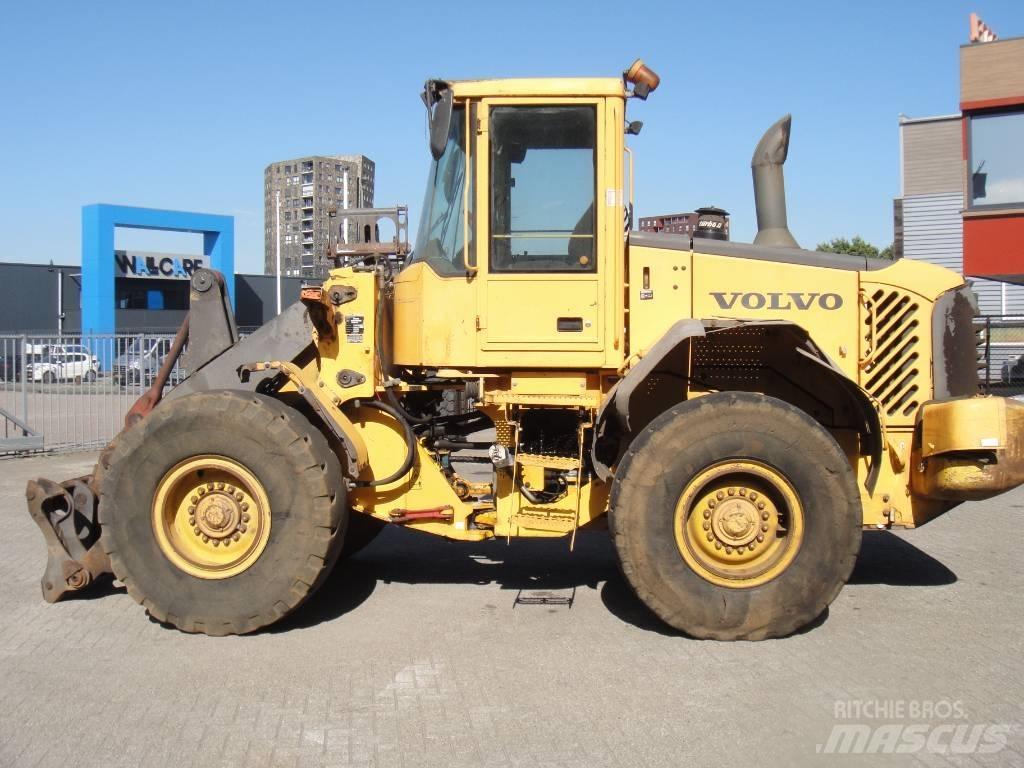 Volvo L 90 E Gumikerekes homlokrakodók