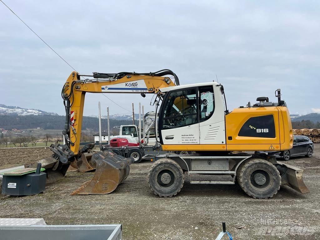 Liebherr A 916 Gumikerekes kotrók