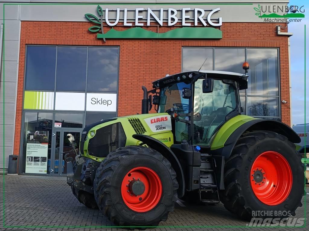 CLAAS Axion 850 Traktorok