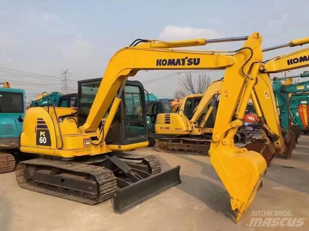 Komatsu PC60-8 Mini kotrók < 7t