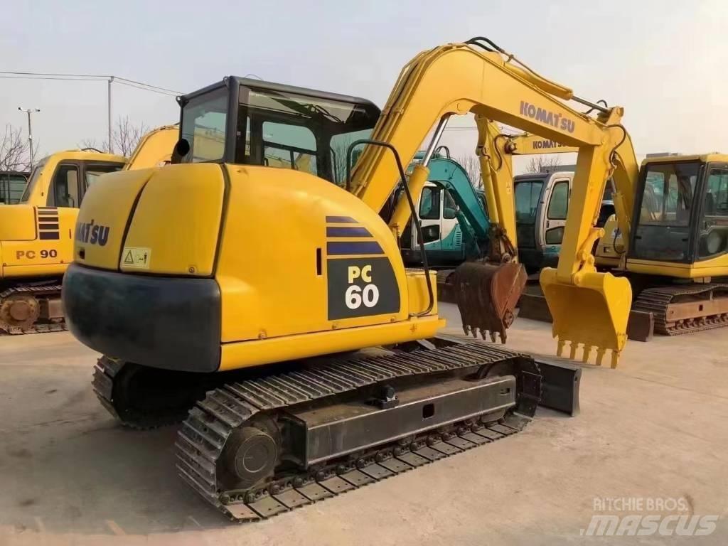 Komatsu PC60-8 Mini kotrók < 7t