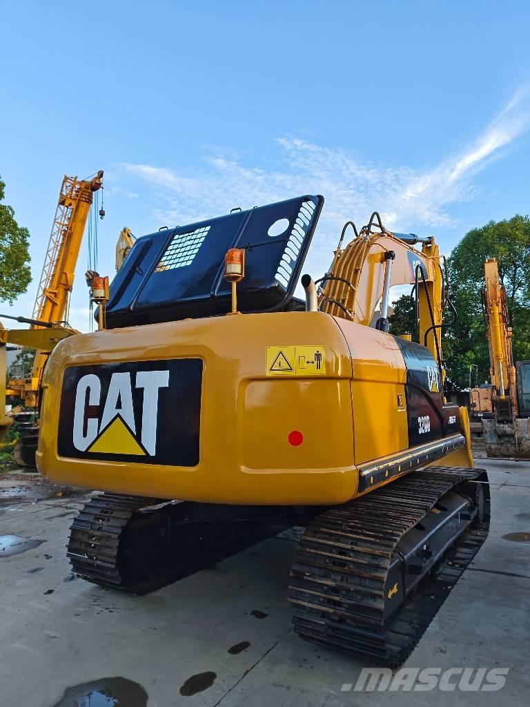 CAT 320 D Lánctalpas kotrók