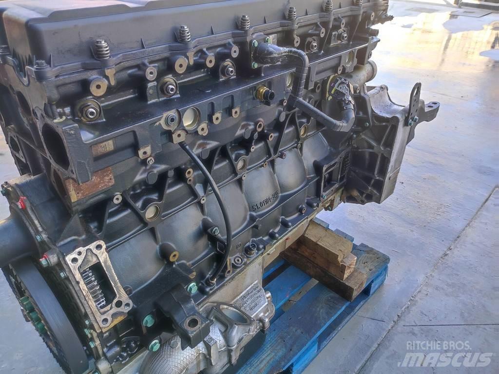 MAN D3876 540 hp Motorok
