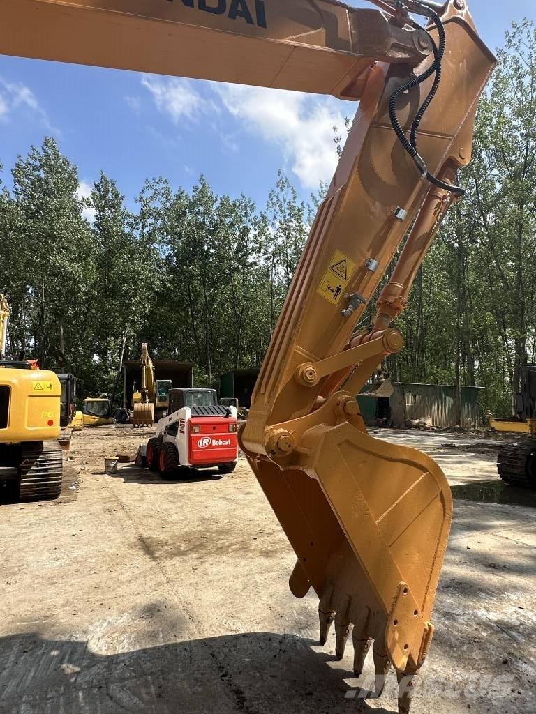 Hyundai R220LC-9S Lánctalpas kotrók