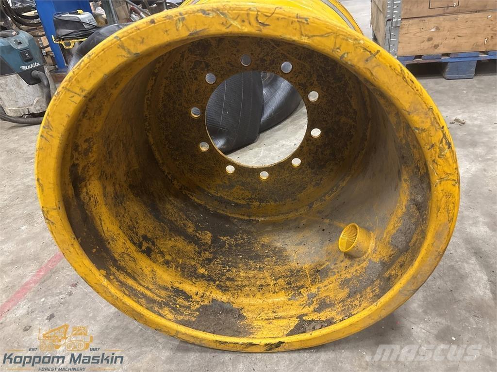 Rottne H8 24x26,5 Gumiabroncsok, kerekek és felnik