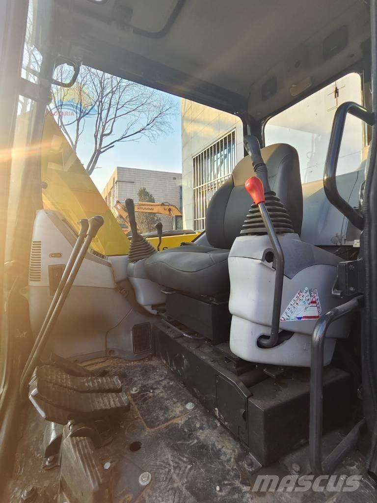 Komatsu PC78US-8 Közepes (midi) kotrók 7 t - 12 t