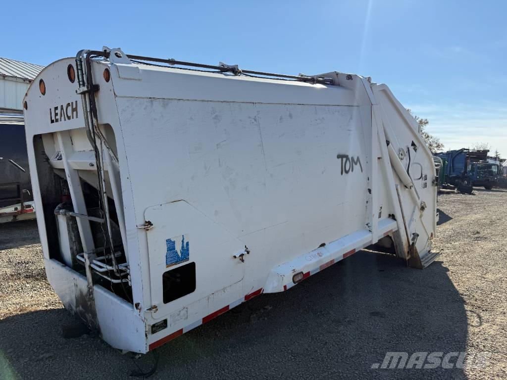  Leach Alpha III Hulladék szállítók