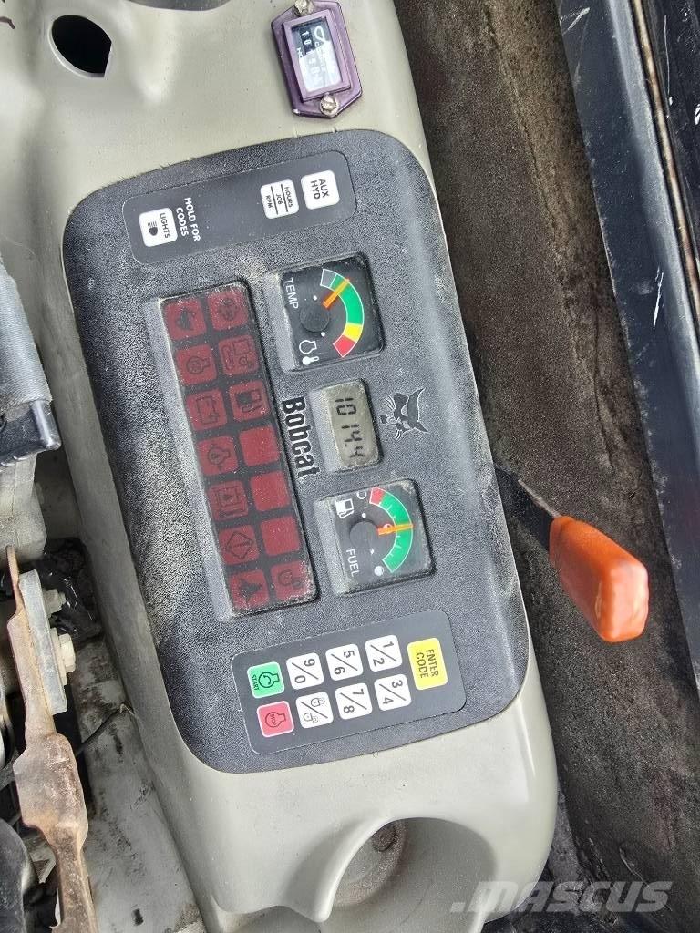 Bobcat 334G Mini kotrók < 7t