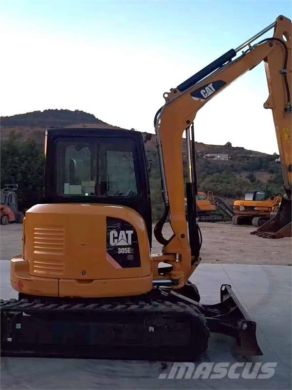 CAT 305CCR Mini kotrók < 7t