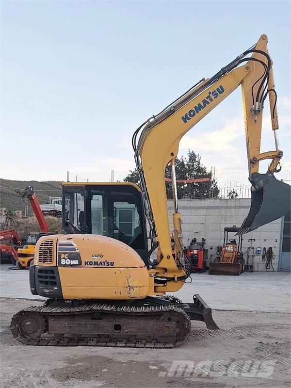 Komatsu PC80 Mini kotrók < 7t