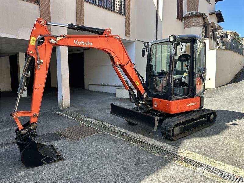Kubota U36-4 Mini kotrók < 7t