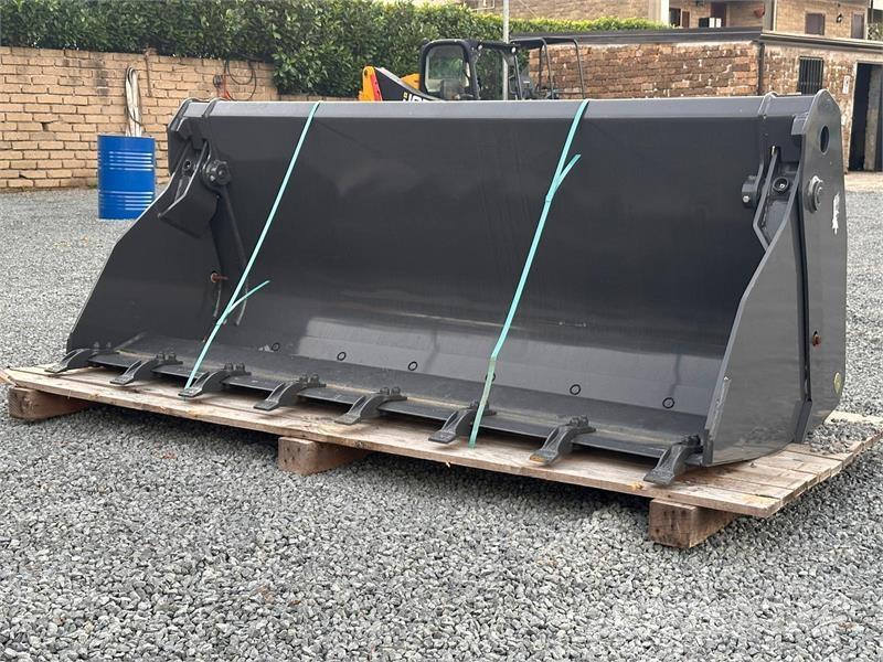 New Holland 220 Kanalak