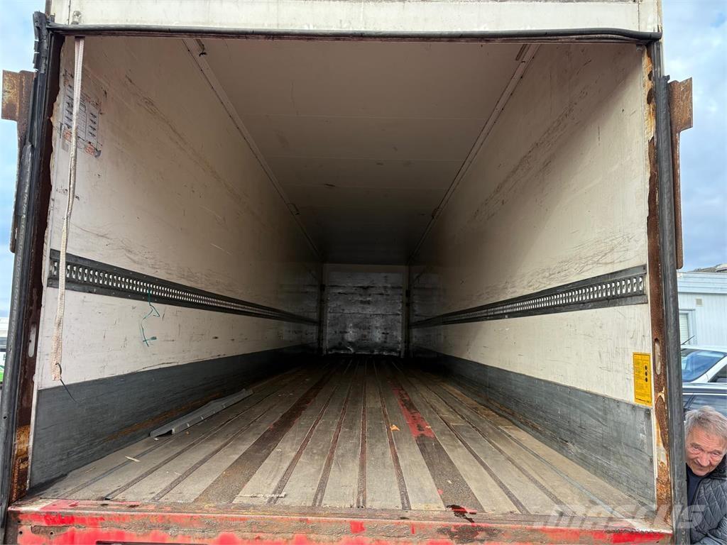 Kel-Berg 2aks Városi pótkocsik