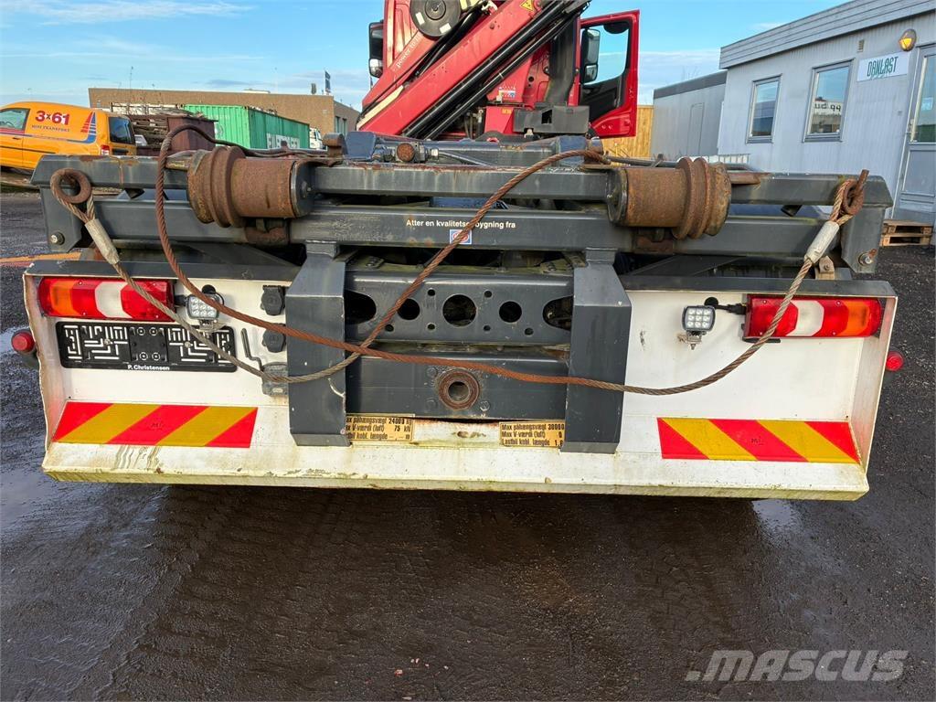 Mercedes-Benz 2643 Multifunkciós teherautók