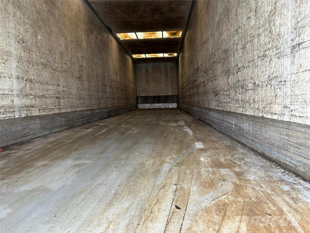 Schmitz 3aks Dobozos félpótkocsik