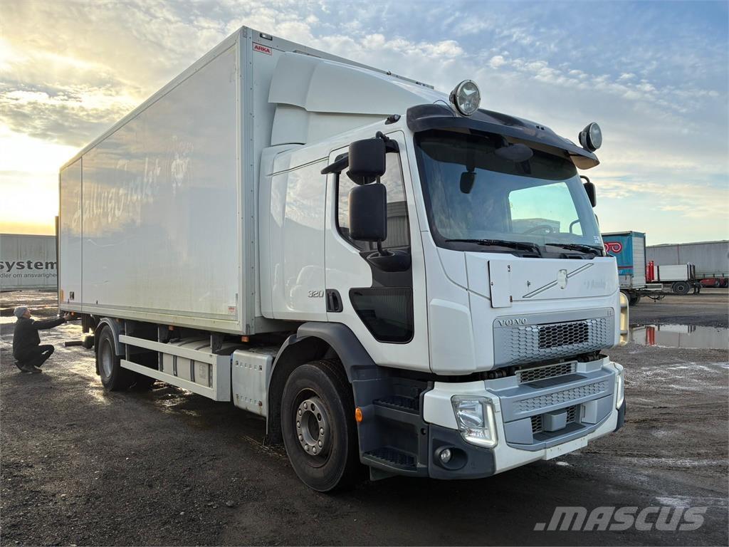 Volvo FE320 Dobozos teherautók