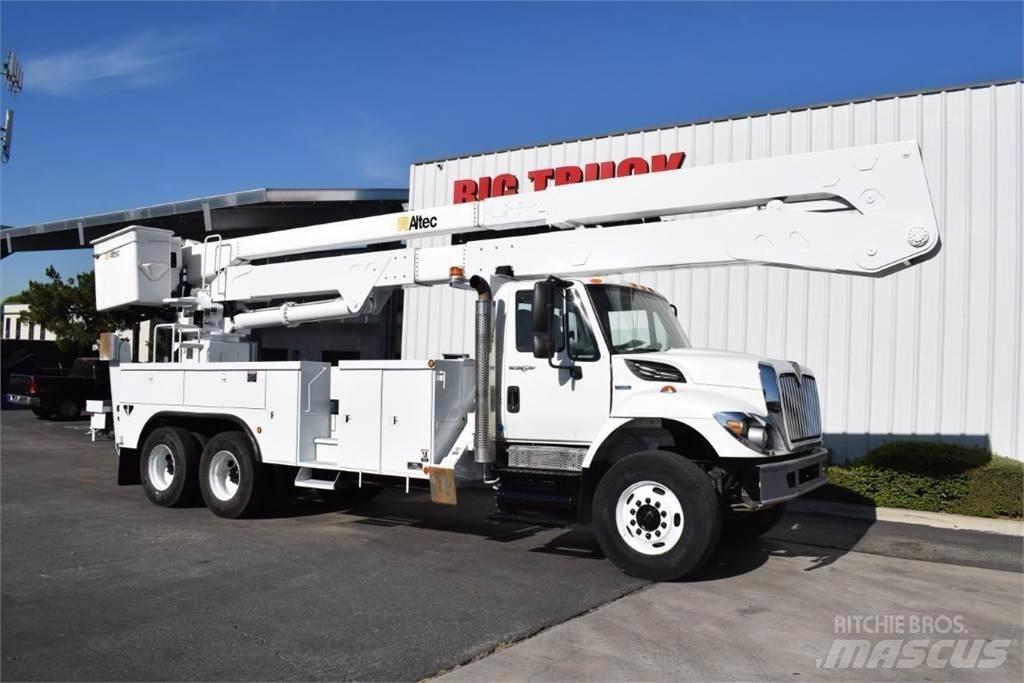 Altec A77T Teherautóra szerelt emelők és állványok